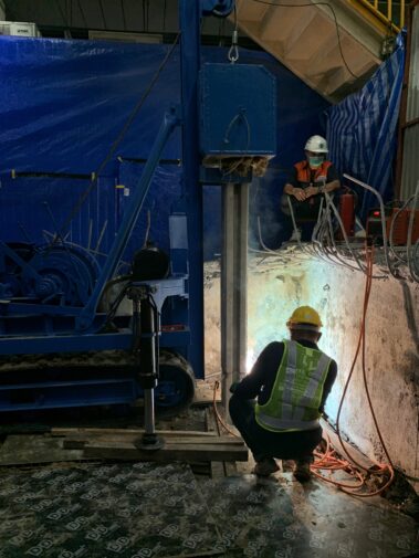 เชื่อเสาเข็มไมโครไพล์